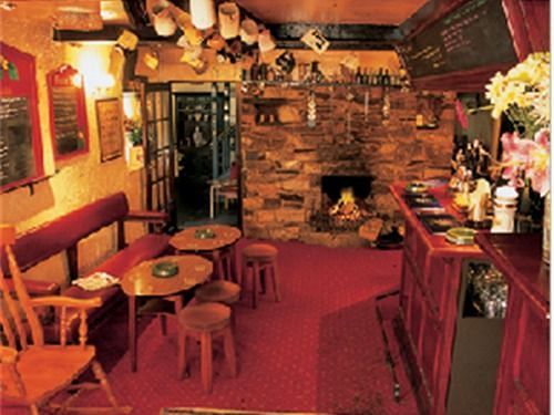 The Druid Inn Llanferres Eksteriør billede